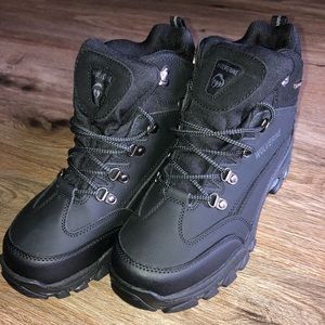 Wolverine black tactical boots